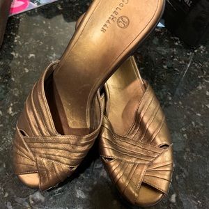 Cole Haan Gold Metallic Platform Sandals - sz 11
